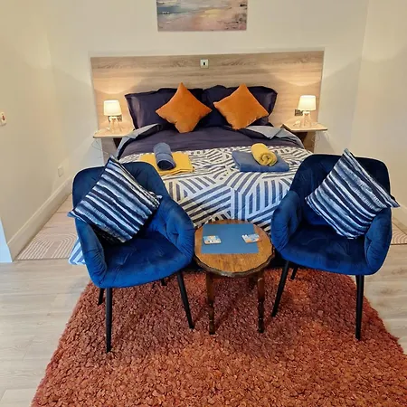 #4 At Keeles Georgian Townhouse Appartamento *